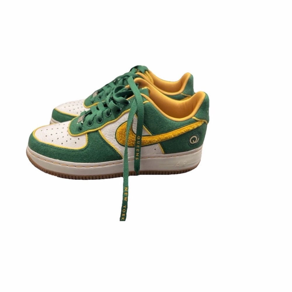 Nike Air Force 1 Low Supreme in Pine Green and Gold *QUEENS* *RARE*